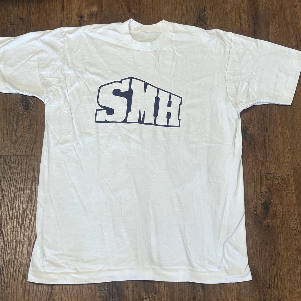 Vintage SMH Spellout Graphic Single Stitch Large T-Shirt